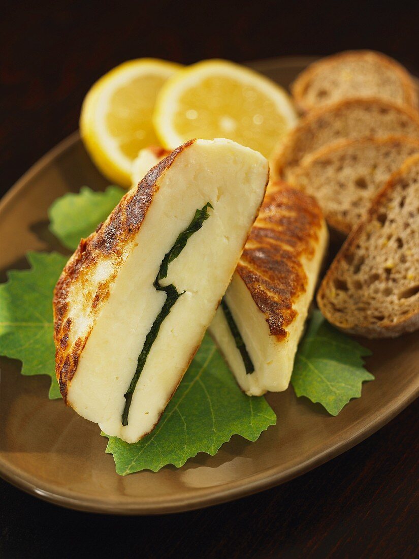 Baked haloumi with bread