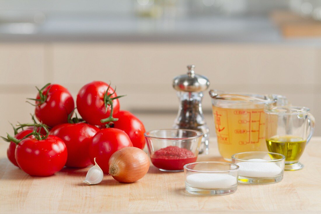 Zutaten für Tomatensauce