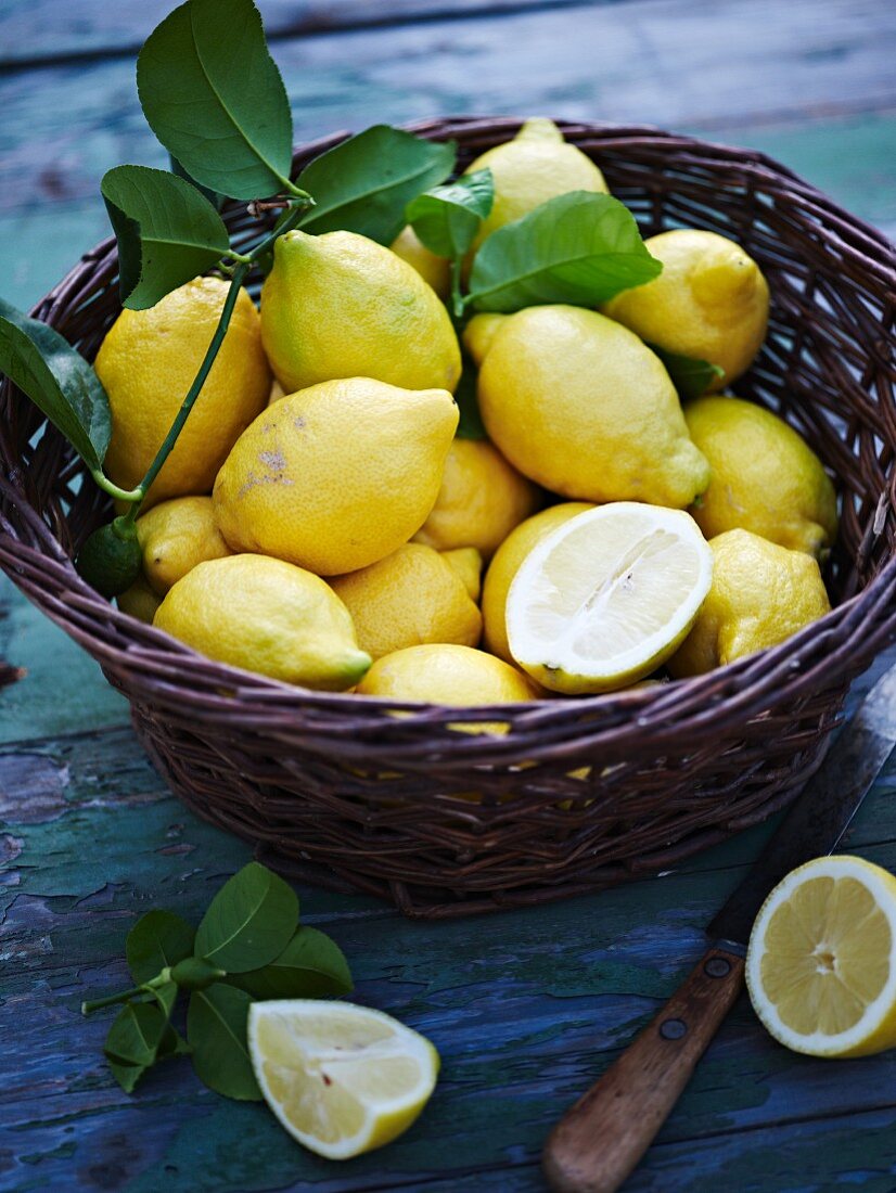 A basket of lemons