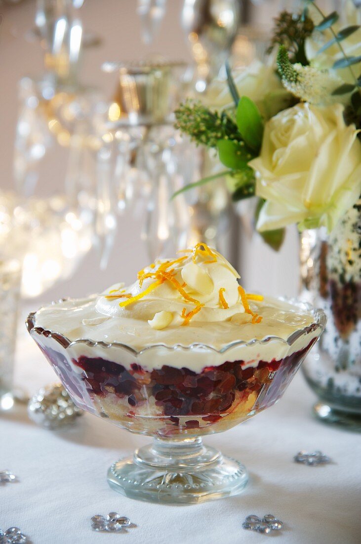 Trifle mit Crème brûlée zu Weihnachten