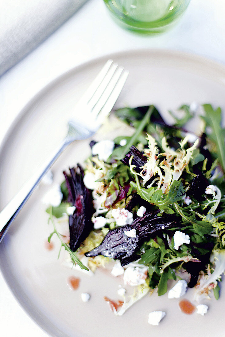 Beetroot salad with cream goat's cheese and a balsamic vinegar vinaigrette