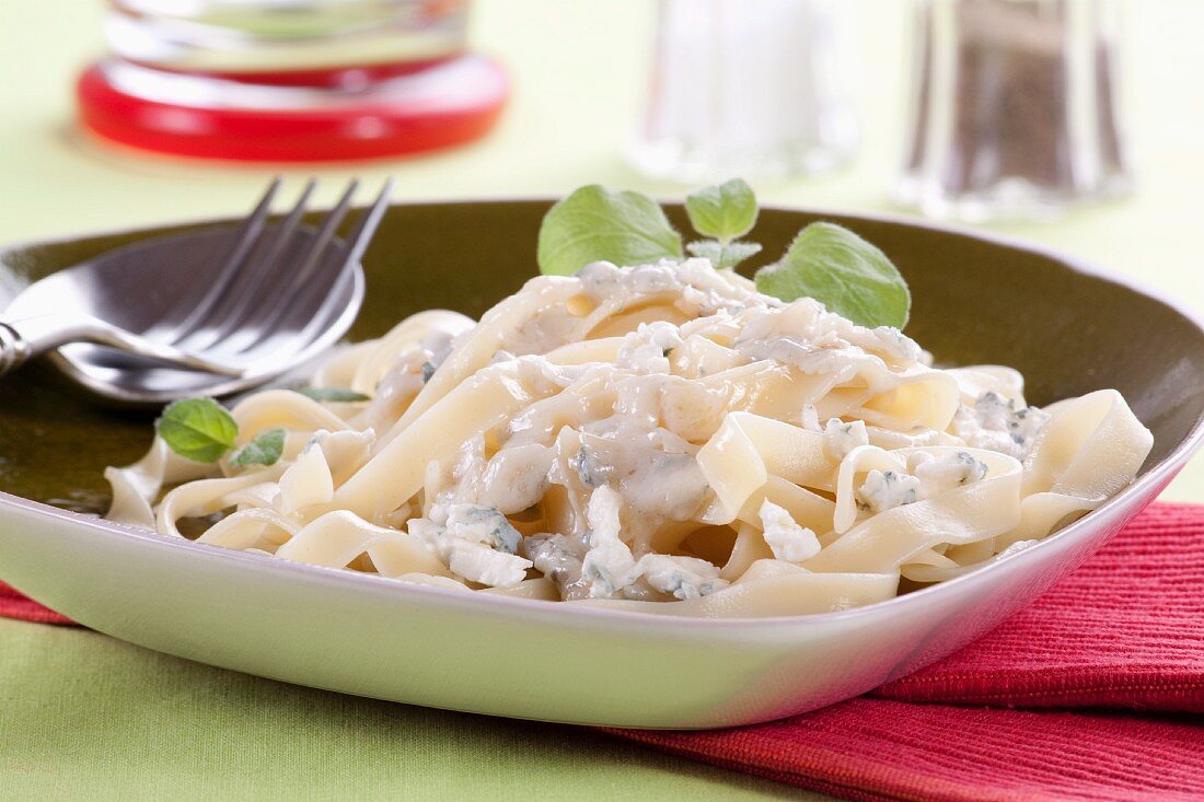 Tagliatelle with a blue cheese sauce