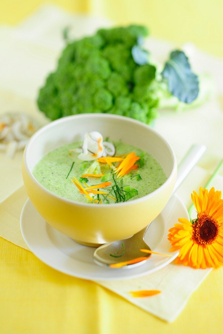 Cream of broccoli soup with marigolds