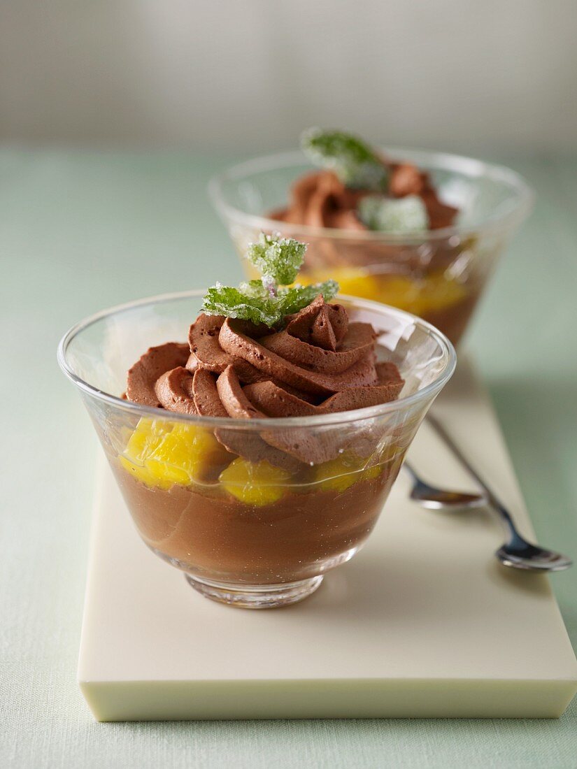 Chocolate cream with mango