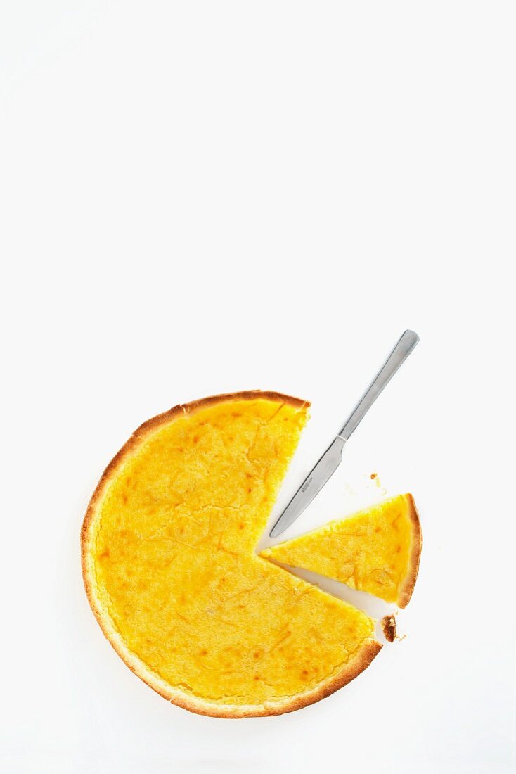 Lemon tart, sliced, from above