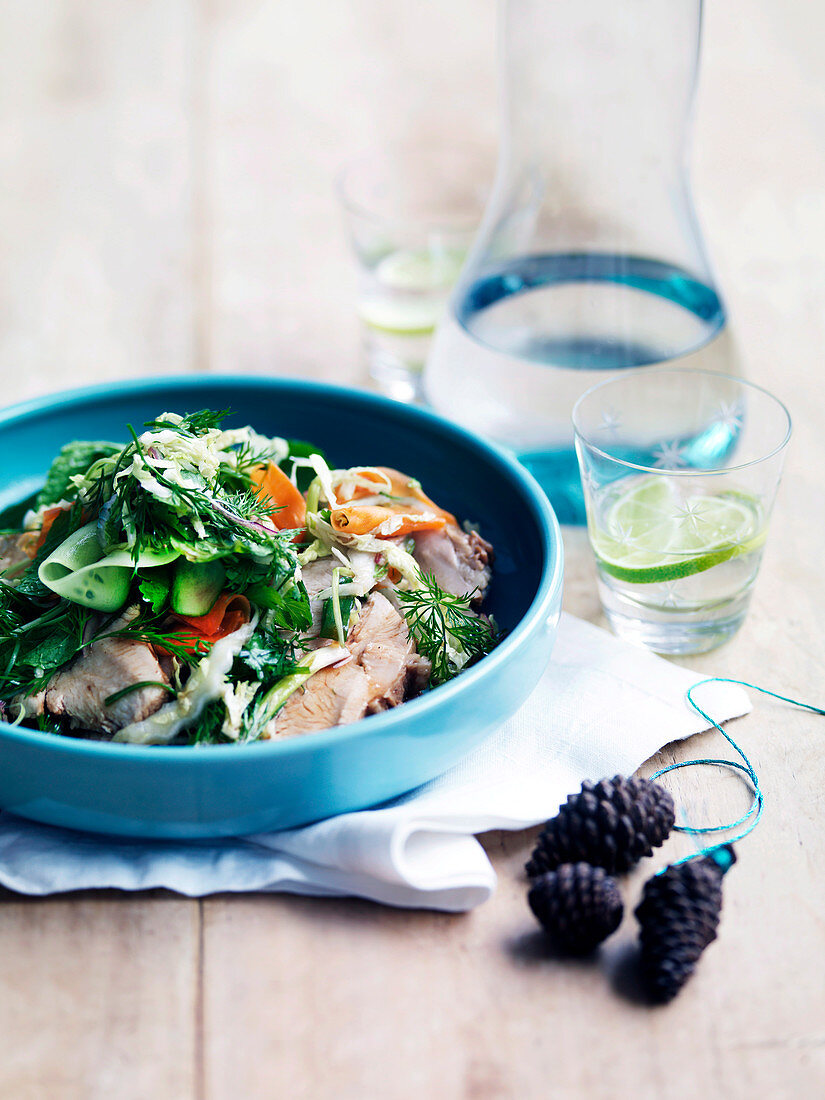 Braised turkey breast with Chinese salad