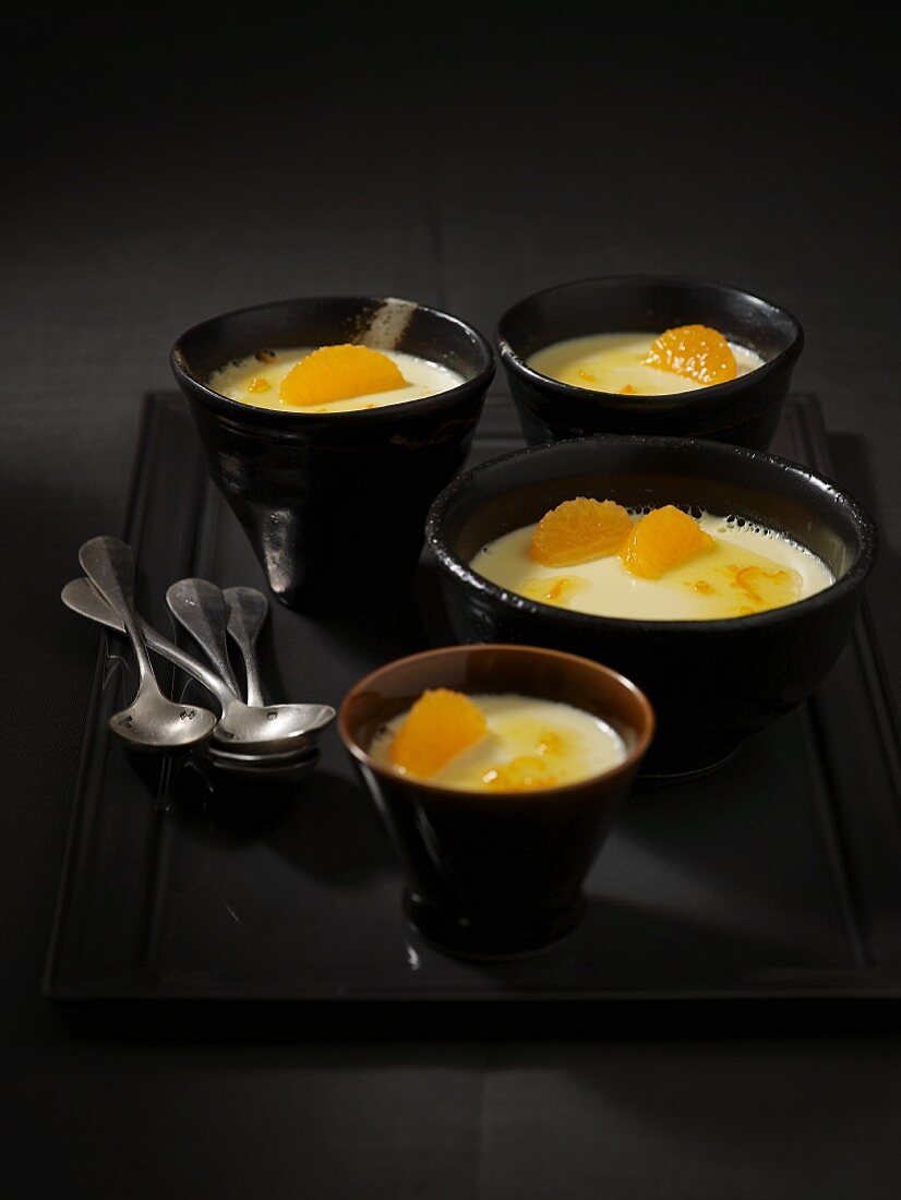 Panna cotta with clementines