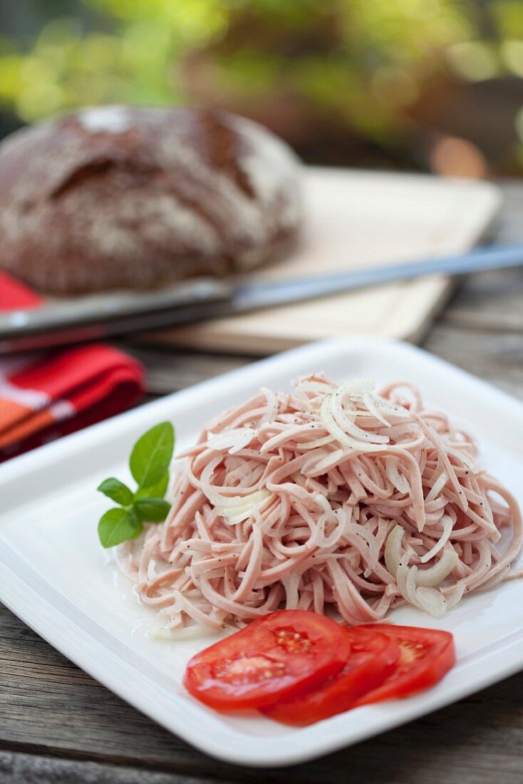 Meat salad with onions