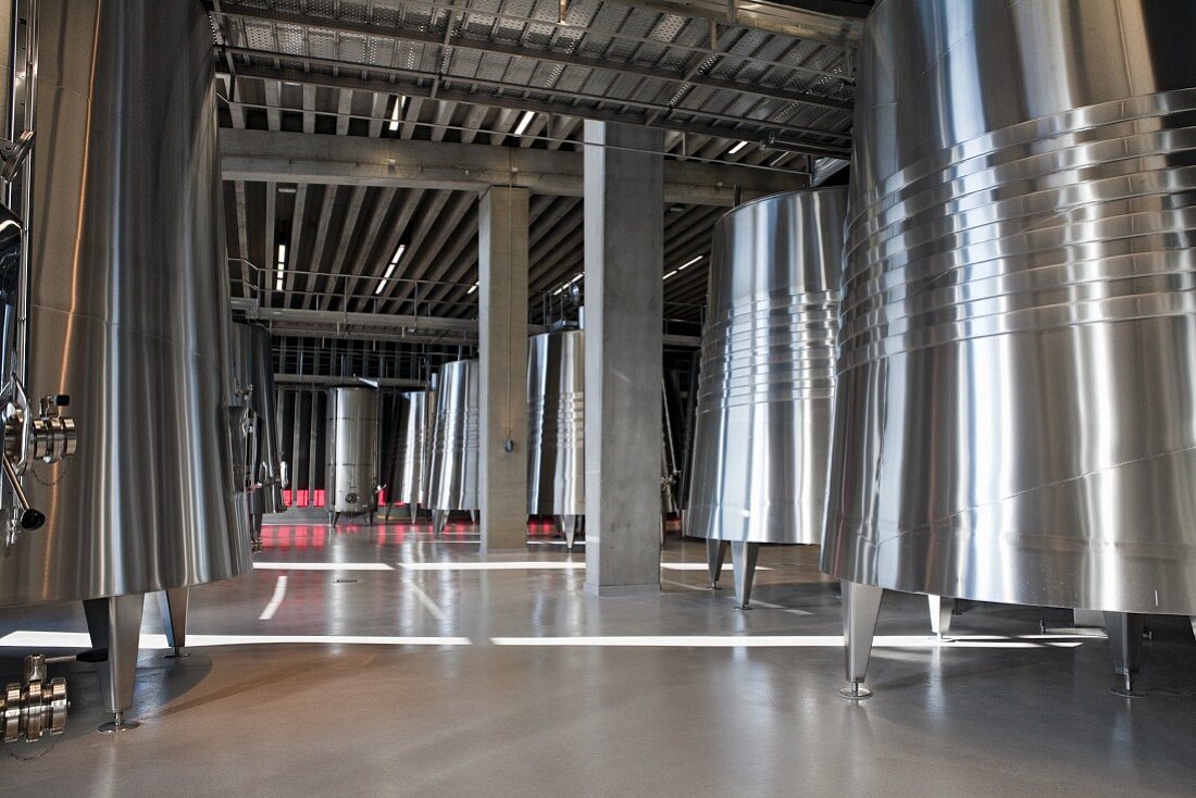 Stainless steel tanks: Bodegas Portia Gruppo Faustino, Ribera Del Duero (Spain)