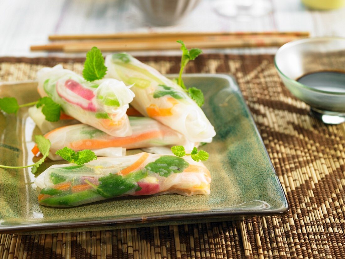 Rice paper rolls with soy sauce (Asia)