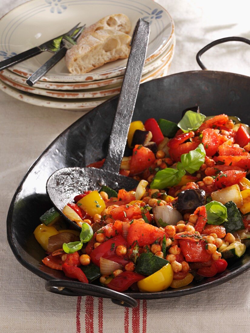 Ratatouille mit Kichererbsen