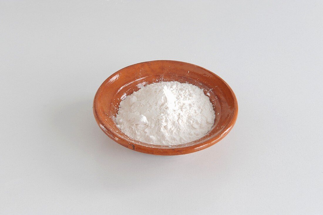 A bowl of arrowroot starch
