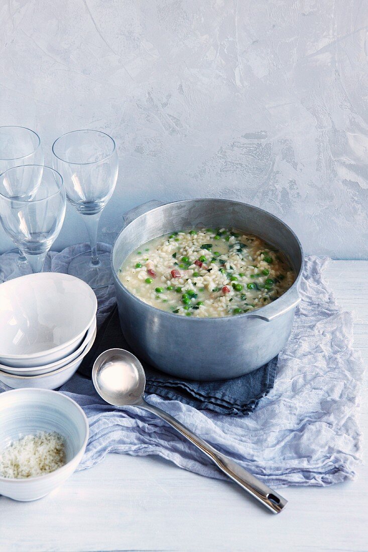 Risi e bisi (Reis mit Erbsen und Speckwürfel, Italien)