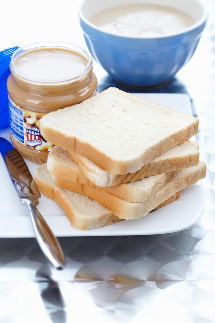 Slices of toast and peanut butter