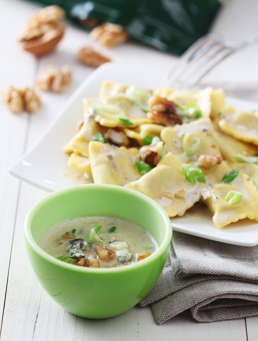 Ravioli with a walnut and cheese sauce