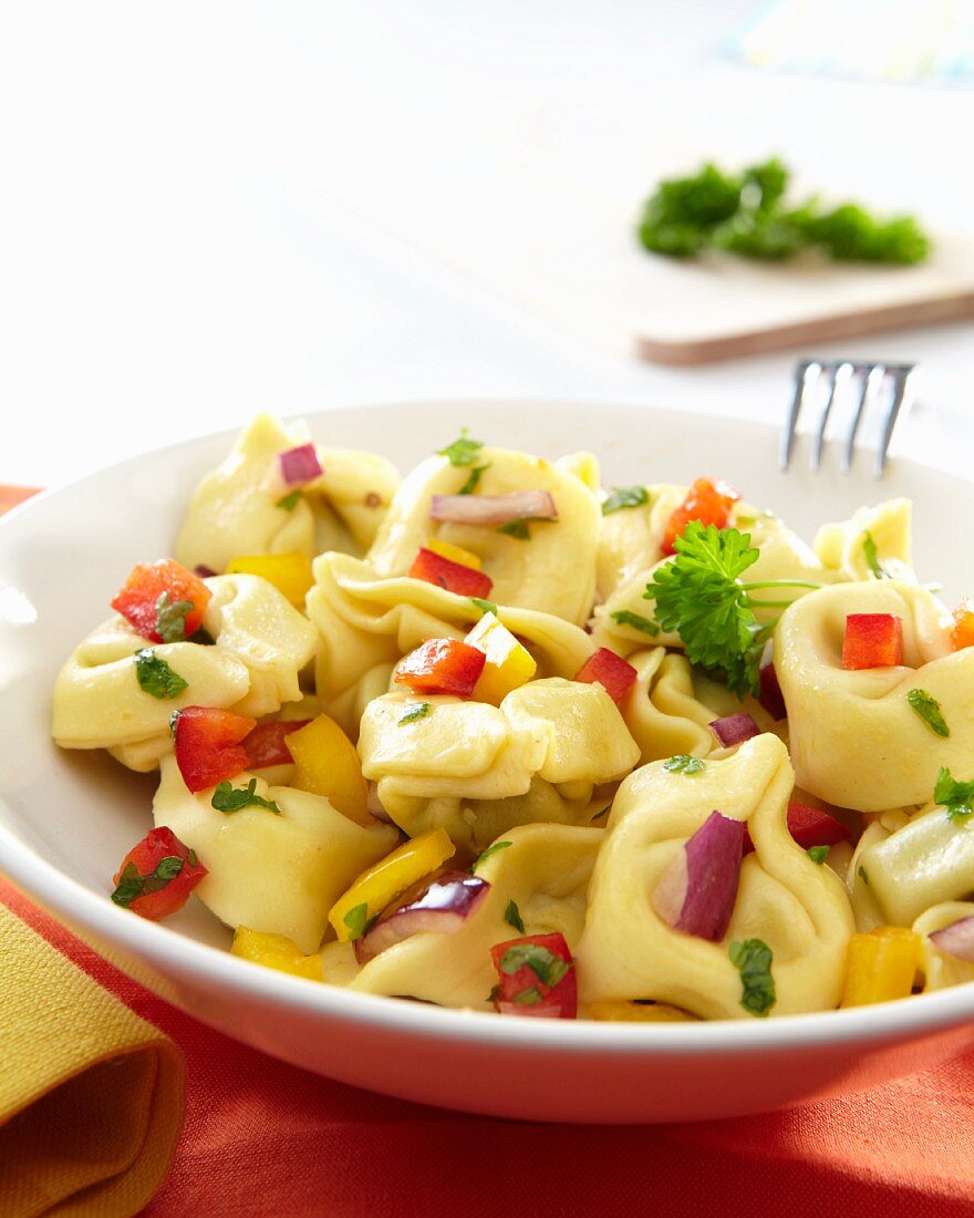 Tortellini with vegetables