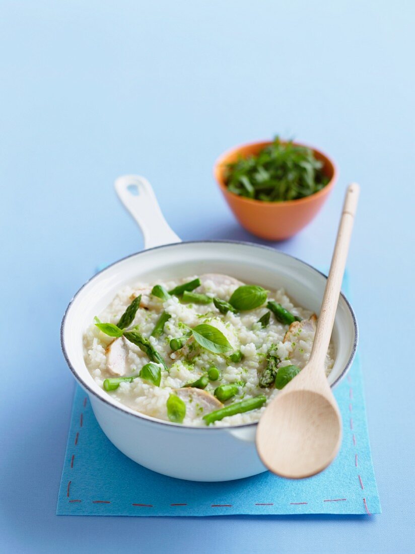 Chicken risotto with peas