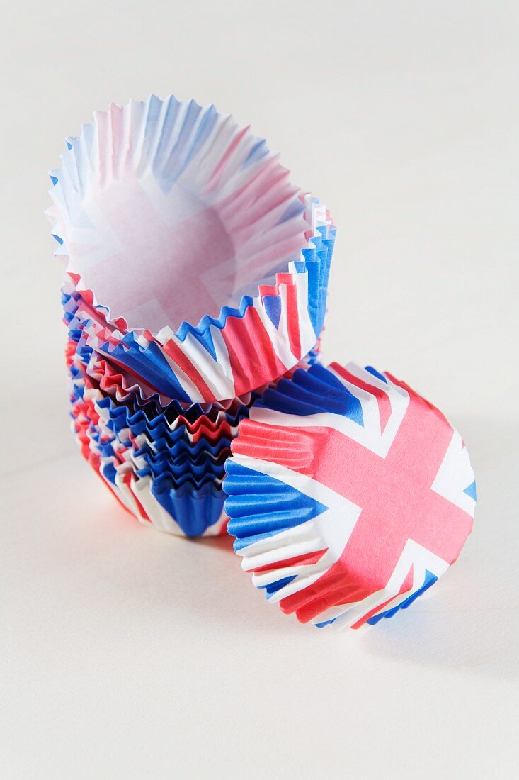 Papierförmchen mit Union-Jack-Motiv für Cupcakes