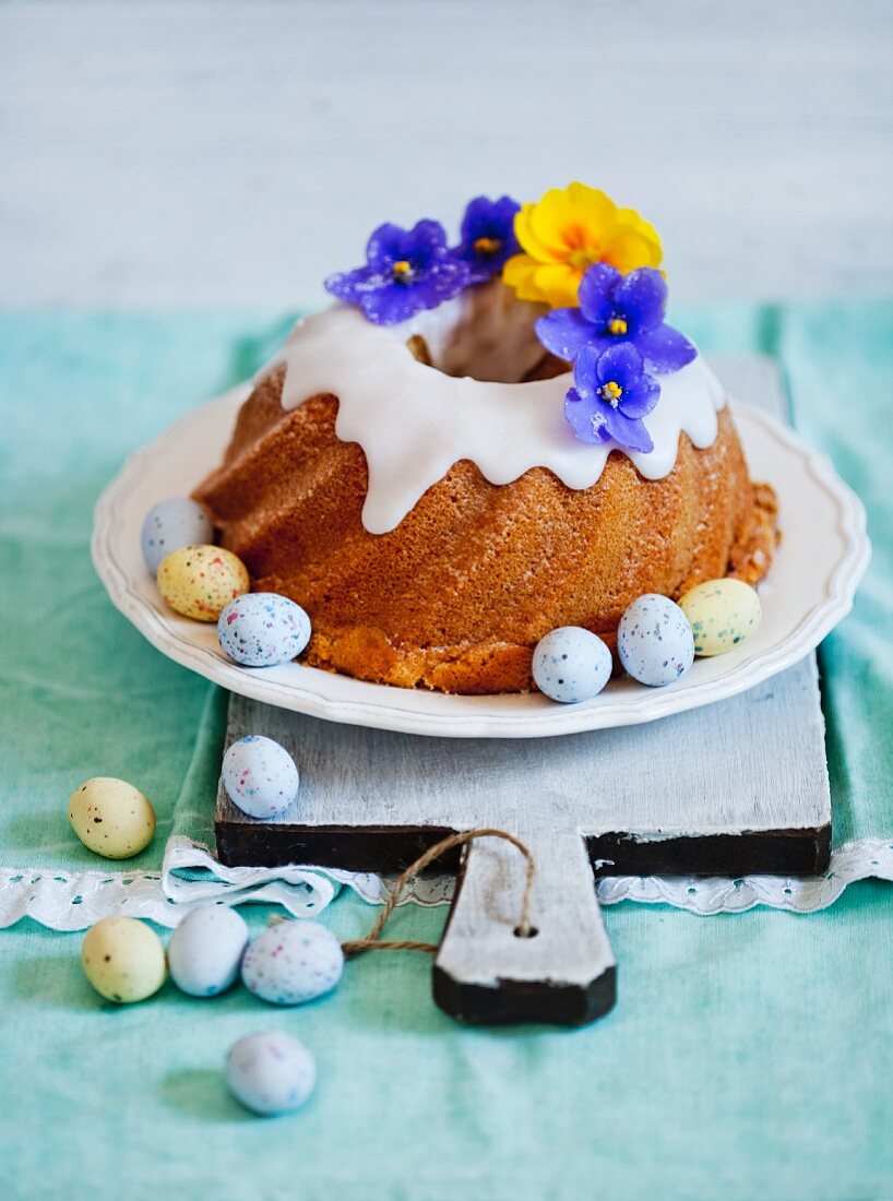 Iced ring cake for Easter