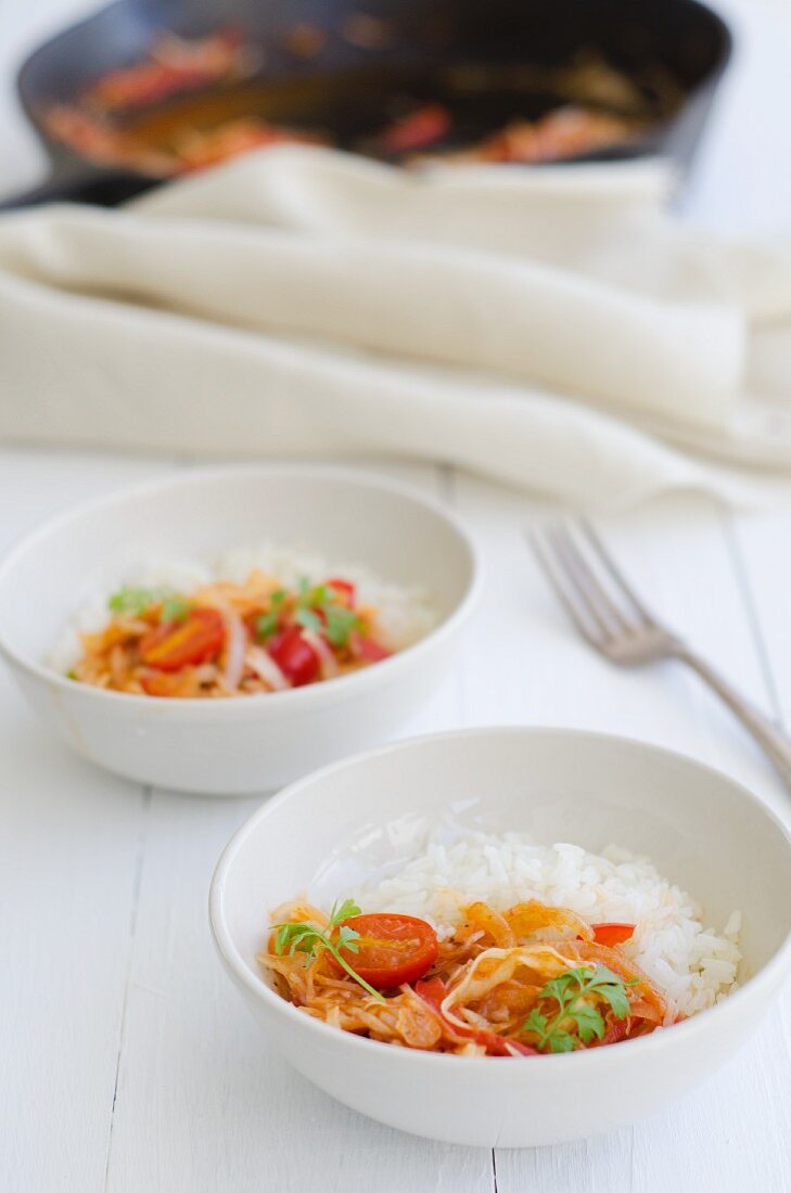 Cabbage stew with rice (Dominican Republic)