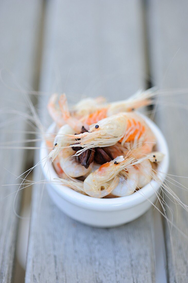 Prawns with aniseed (France)