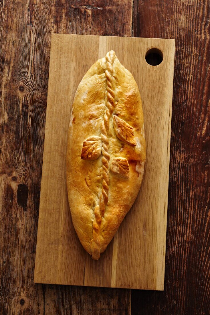 Kulebjaka (Russian meat pie)