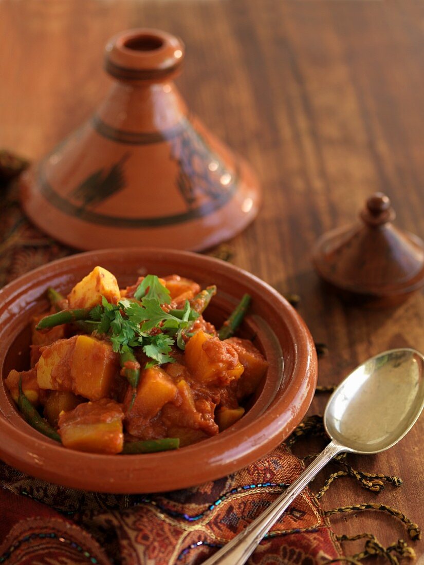 Gemüse-Tajine