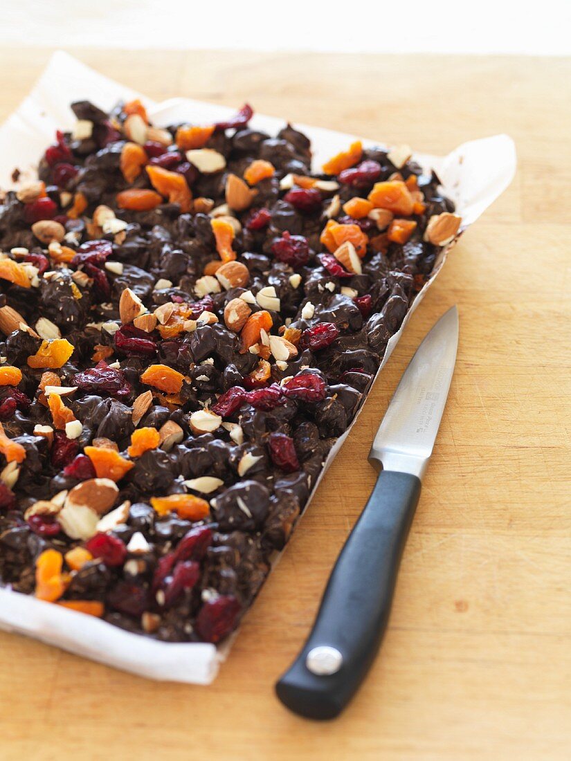 Chocolate fruit cake