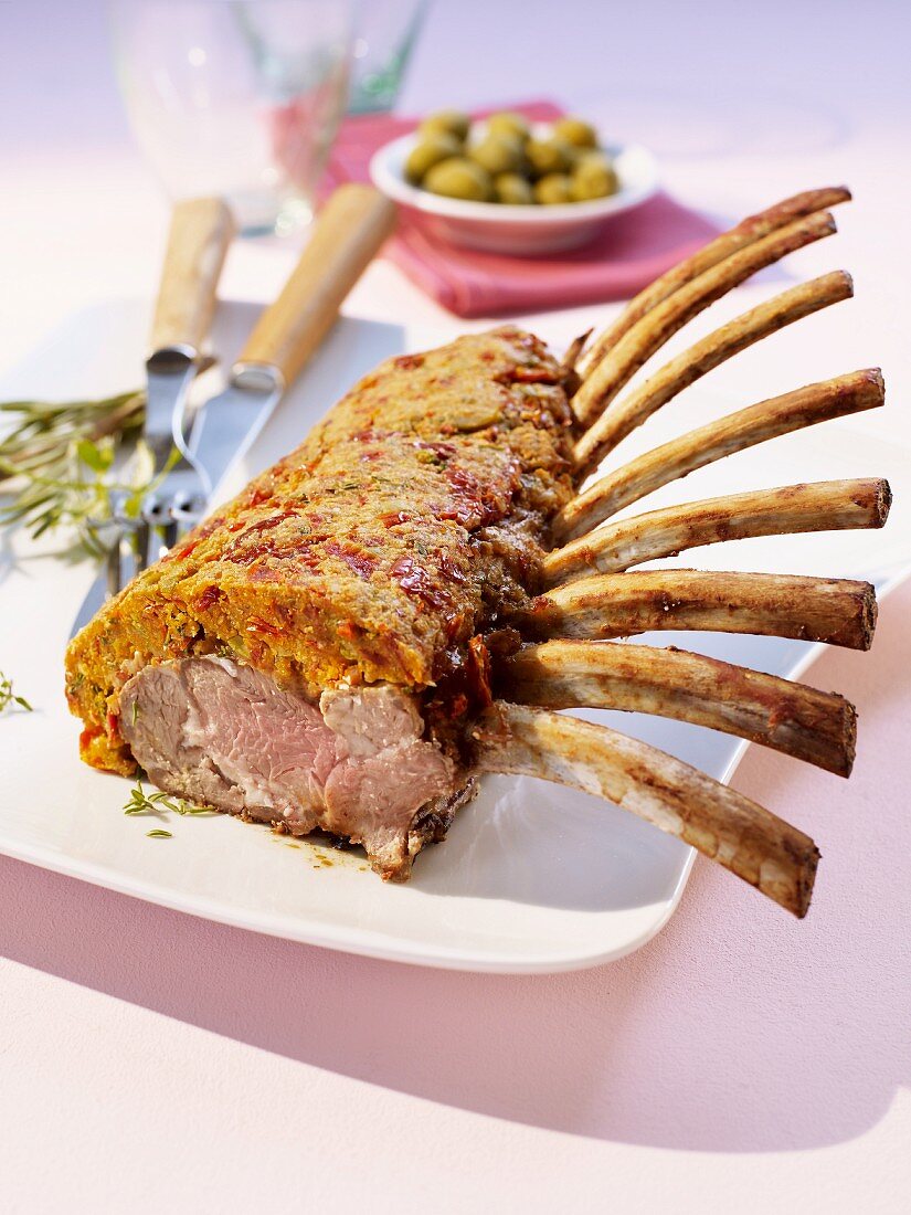 A rack of lamb with a spicy crust