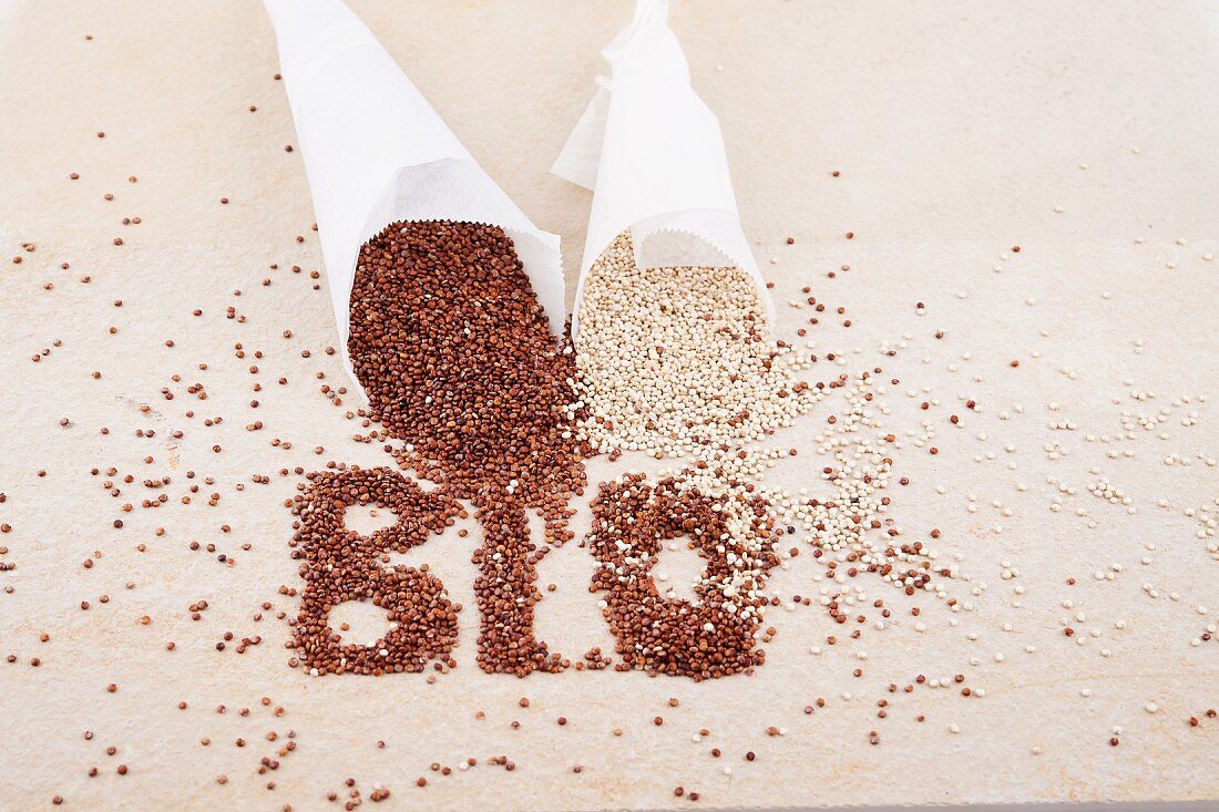 White and brown organic quinoa
