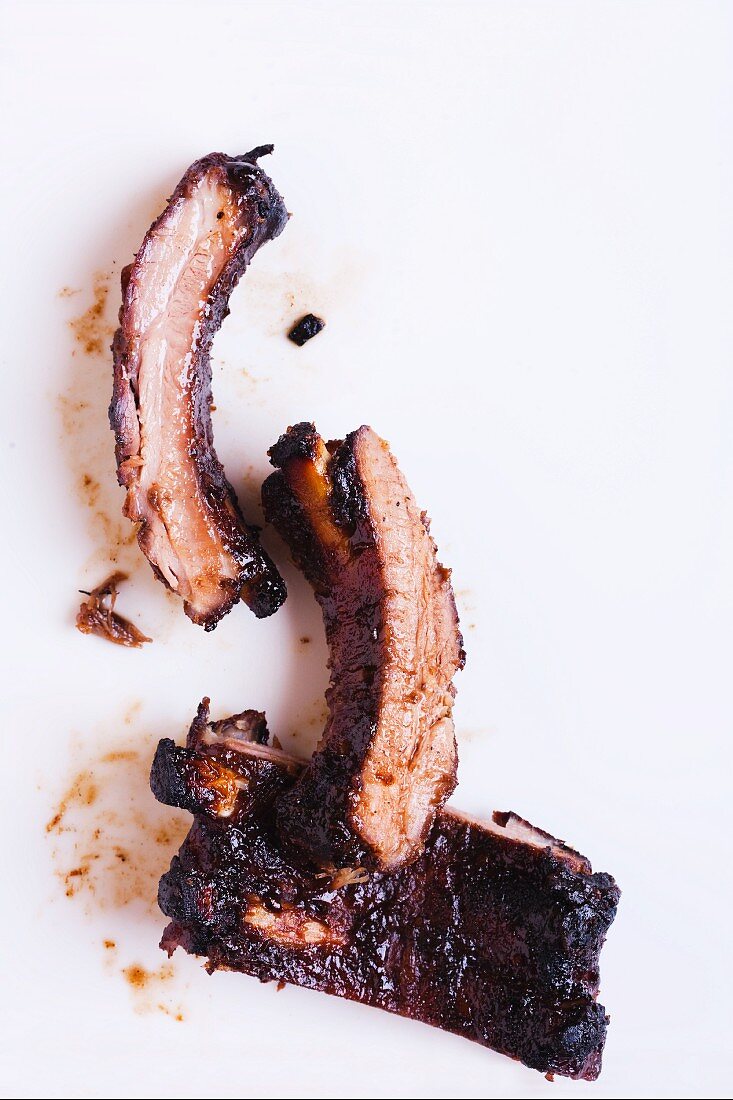 Grilled spare ribs