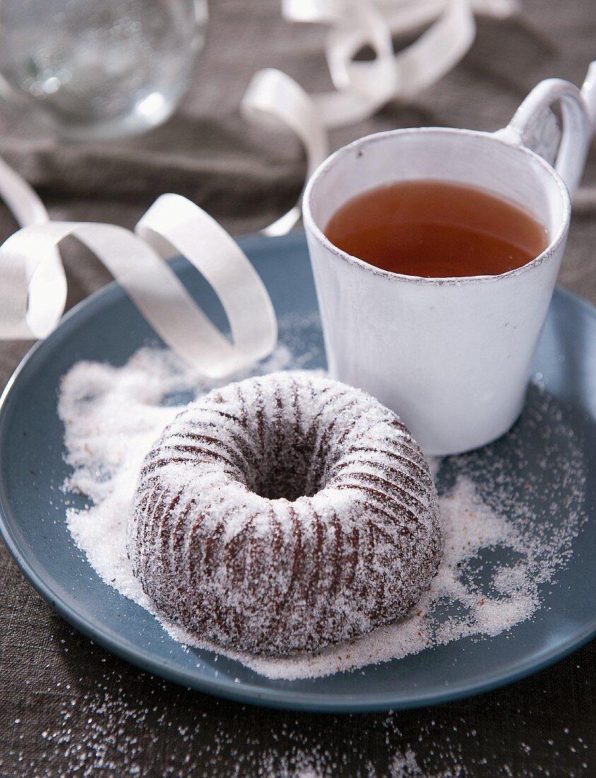 Honigkuchen und Tee (weihnachtlich)