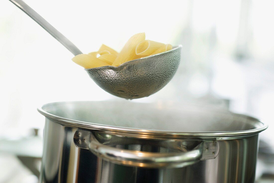 Cooking pasta