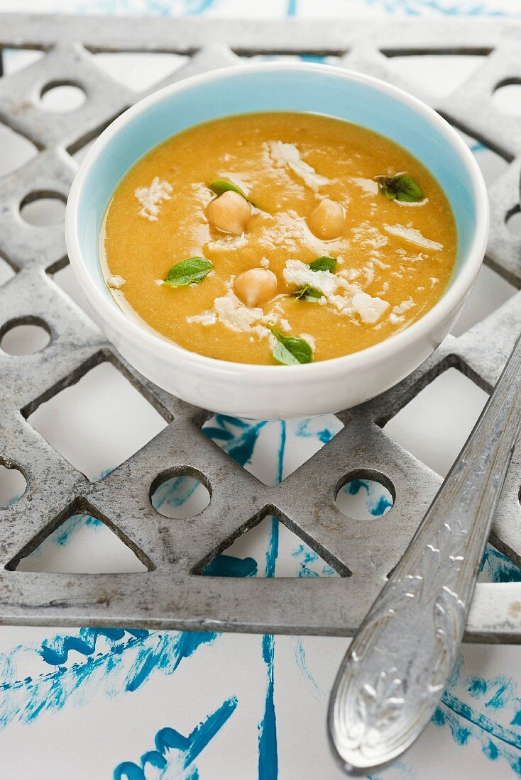 Chickpea soup with Parmesan cheese