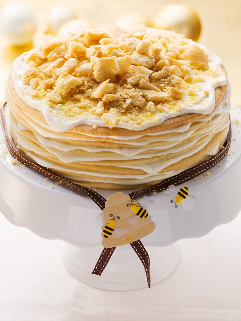 A layered honey cake – License image – 11085873 Image Professionals
