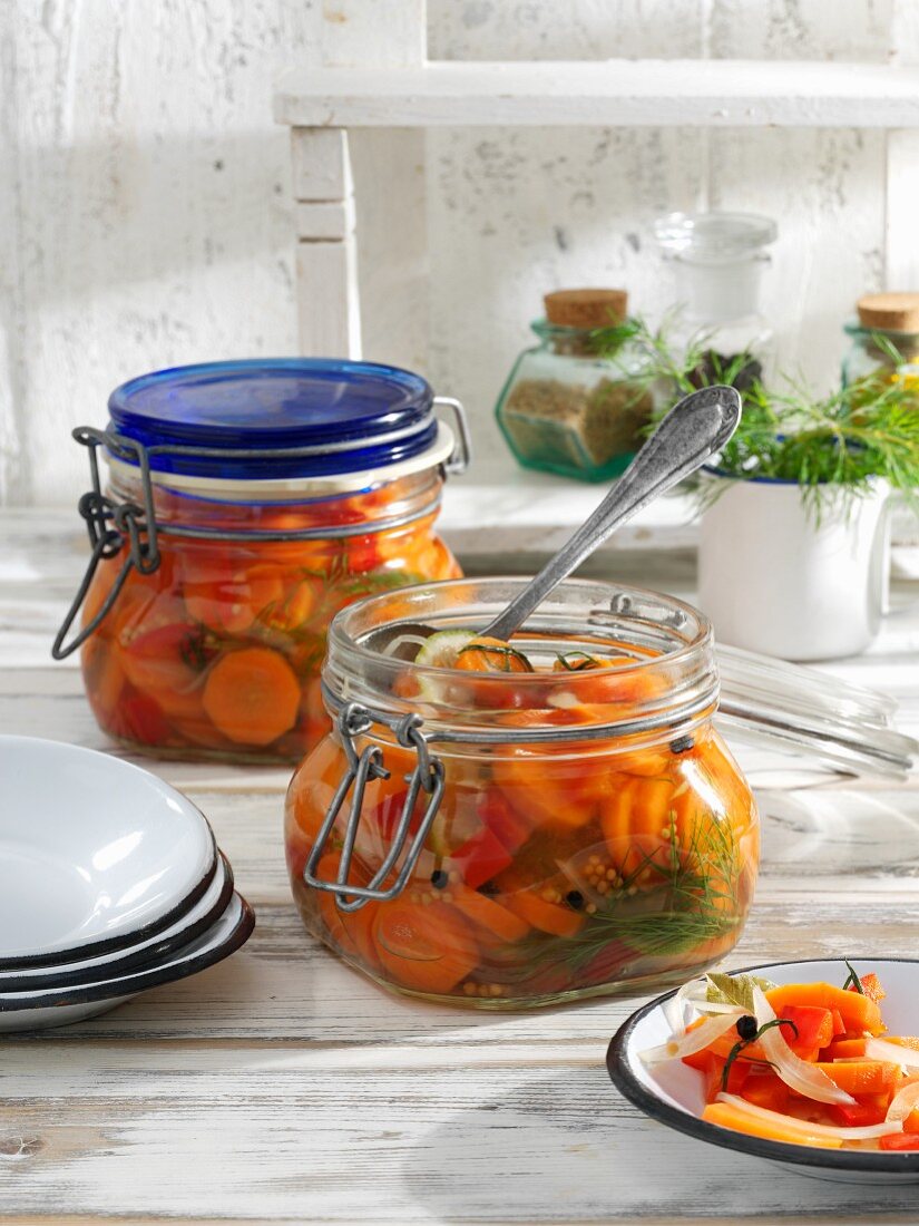 Sweet-and-sour preserved carrots