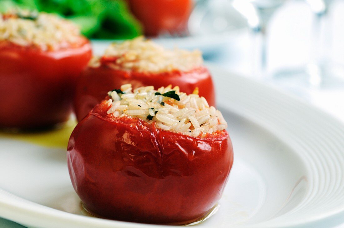 Tomatoes filled with rice and herbs