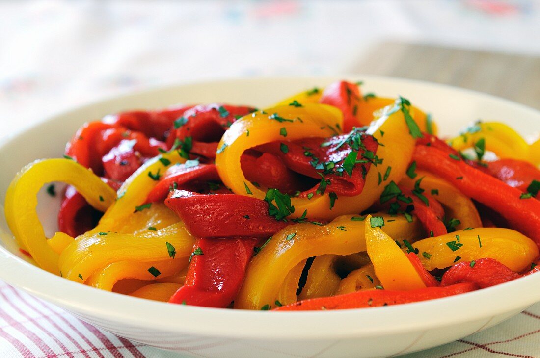 Red and yellow marinated pepper