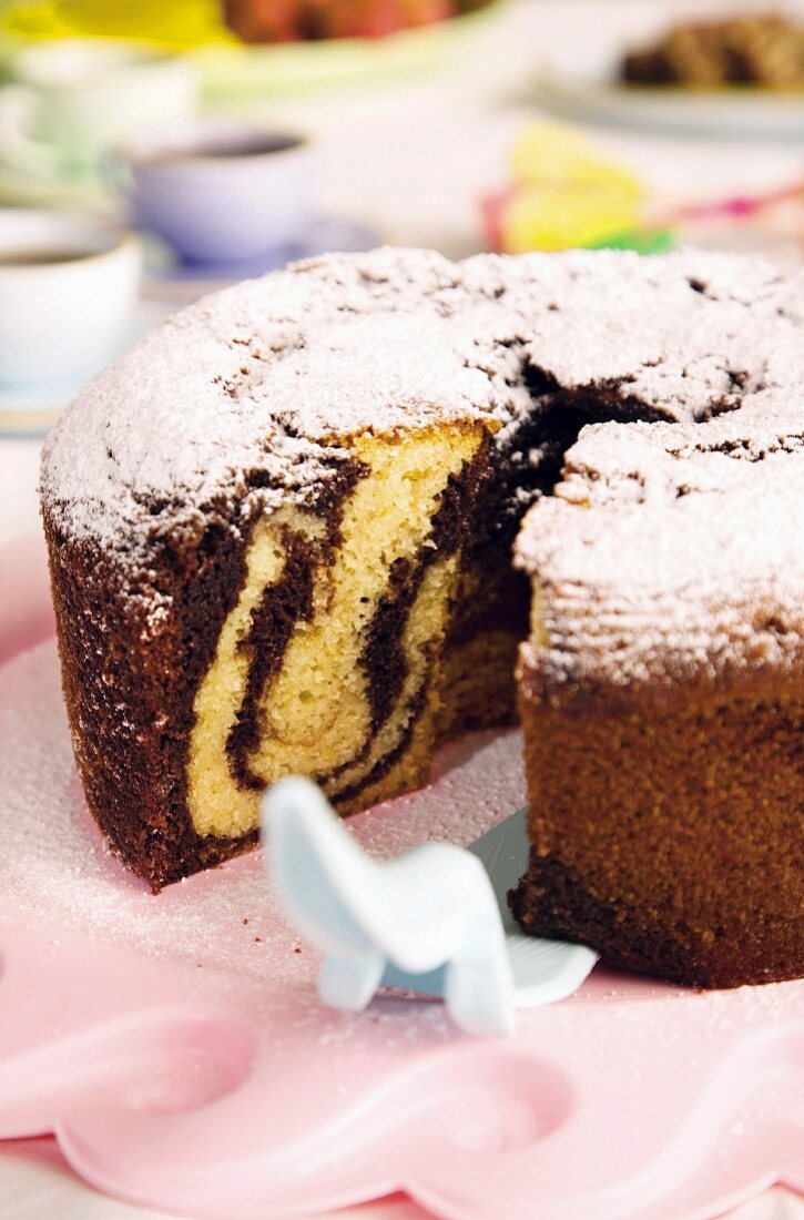 Marble cake dusted with icing sugar