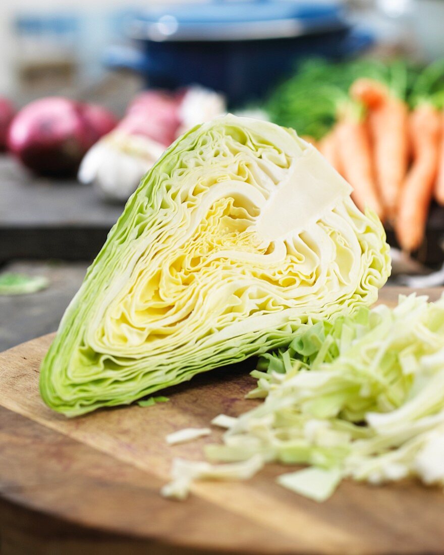 Sliced pointed cabbage