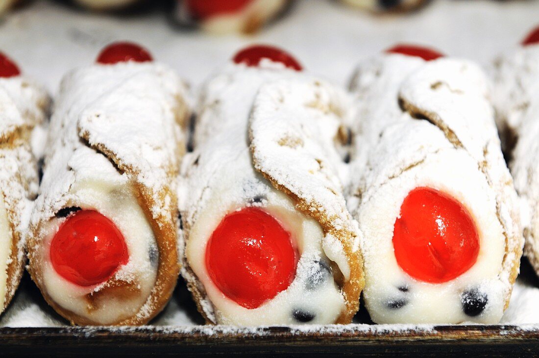 Cannoli aus Sizilien in der Bäckerei