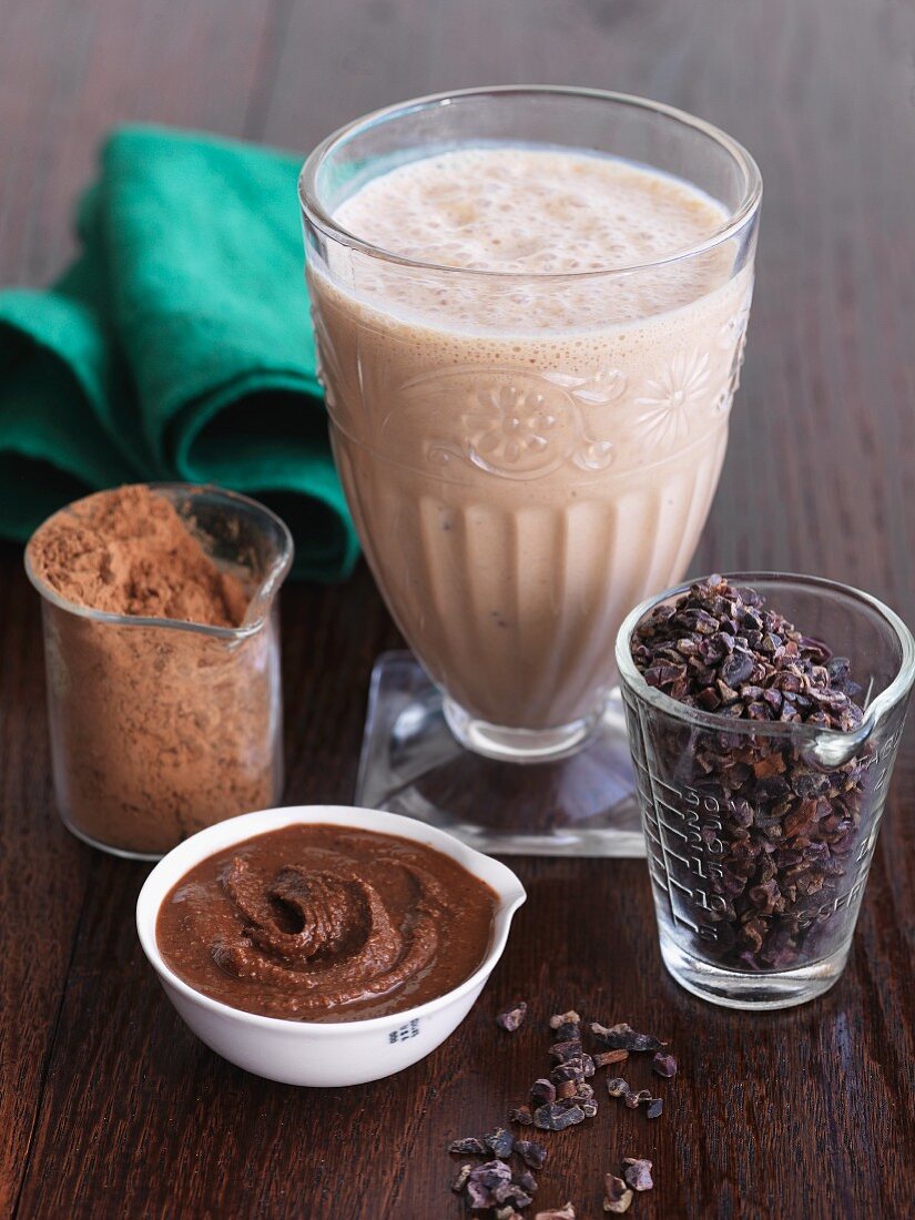Cacao in Assorted Forms with a Cacao Smoothie