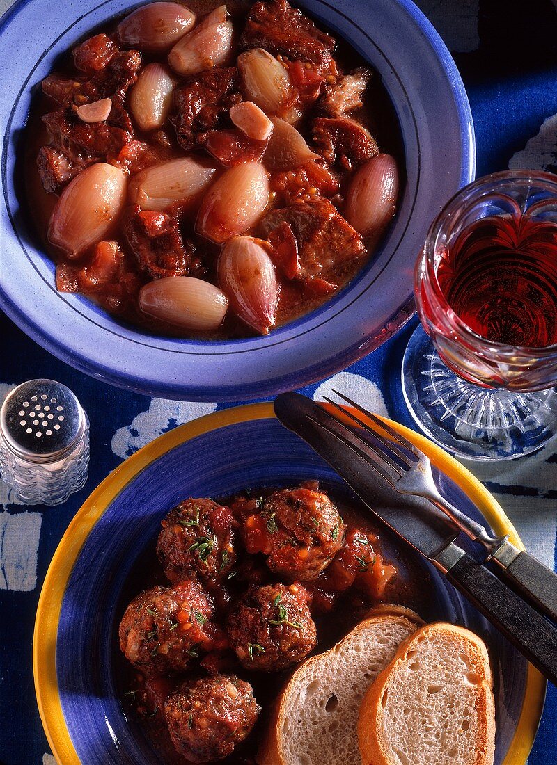 Stifado & Smyrna sausage (meatballs on tomatoes)