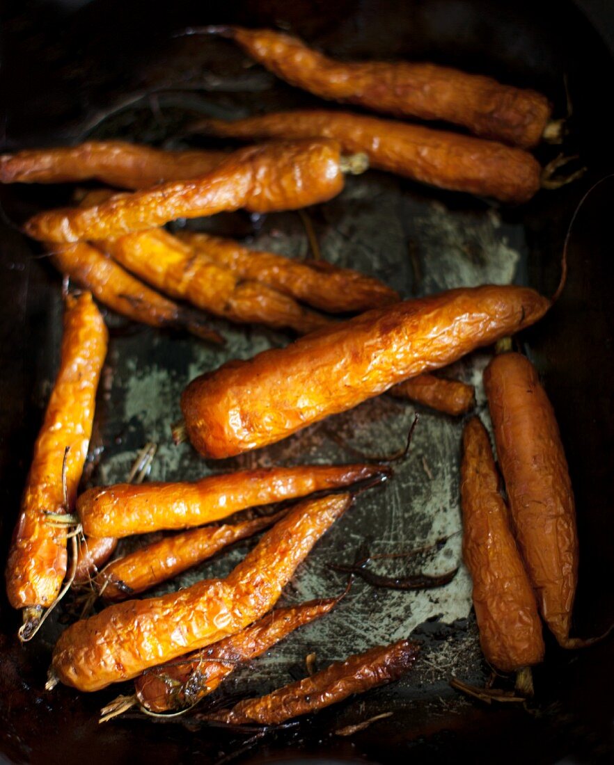 Roasted carrots on a baking tray