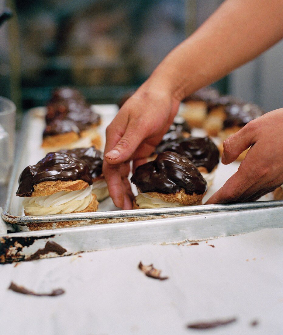 Making Chocolate Eclairs