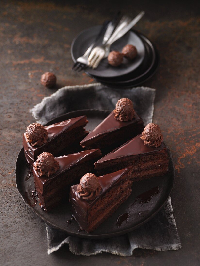 Chocolate truffle cake