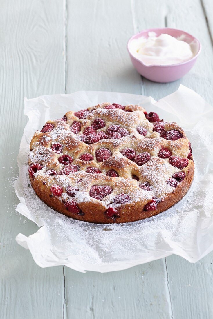 Gluten-free raspberry cake made from yeast dough
