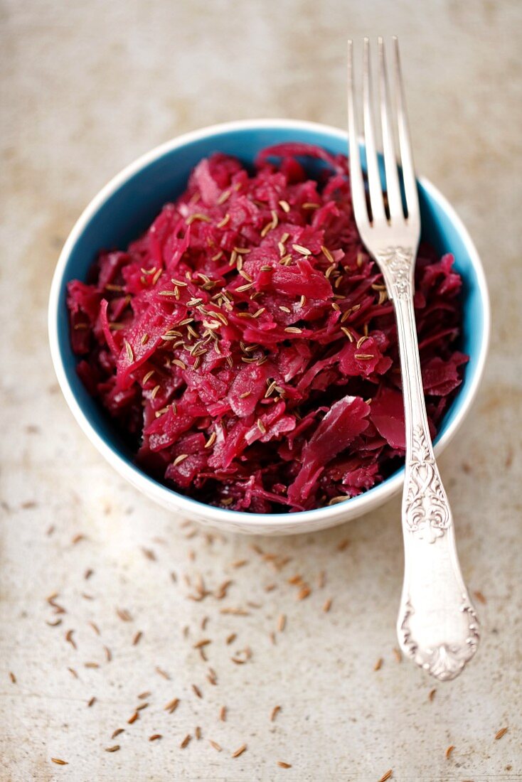Pickled red cabbage with caraway