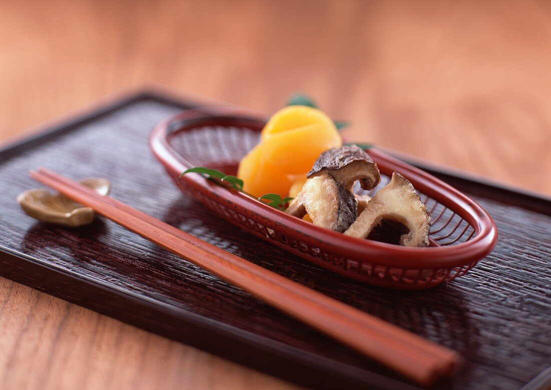 Mushrooms as an appetiser, Japan