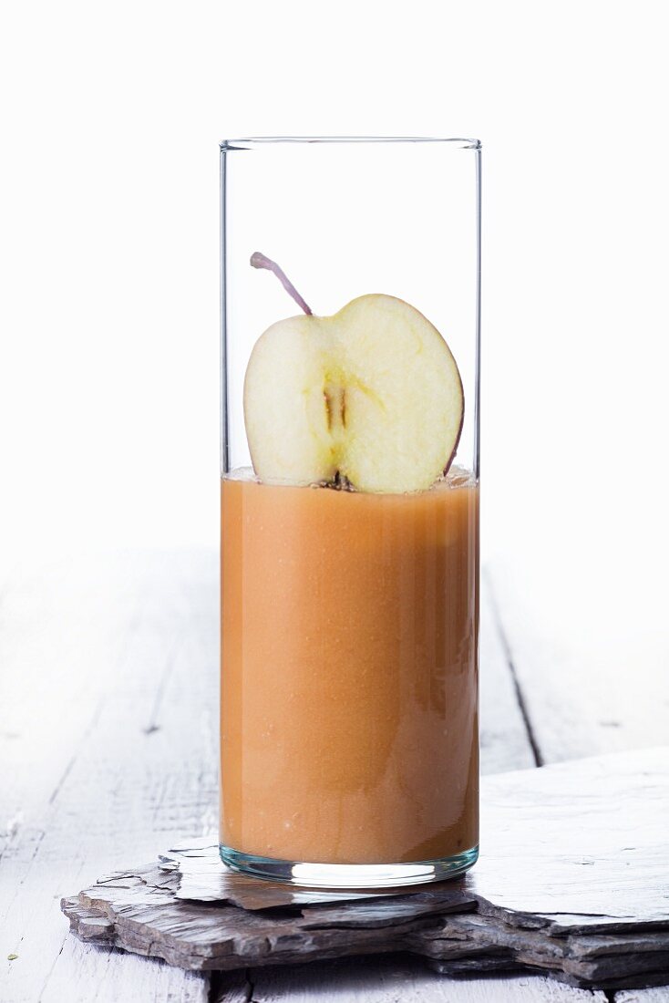 An apple smoothie